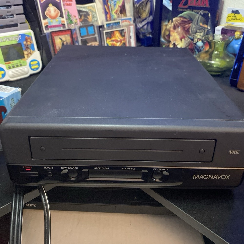 Magnavox VHS VCP Tape Player Clean Tested Works See Pics VR9000AT01